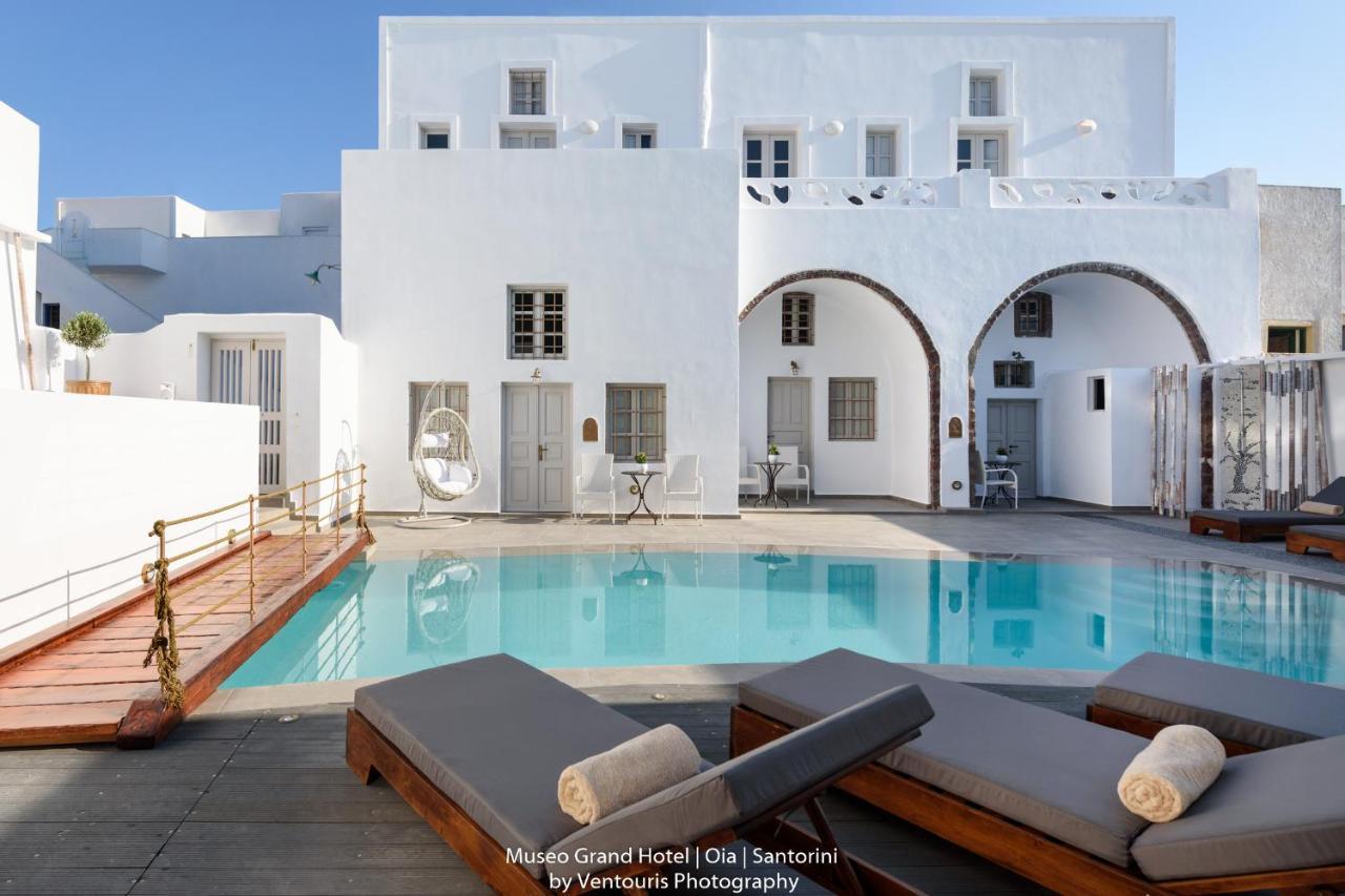 Museo Grand Hotel Oia  Exterior photo
