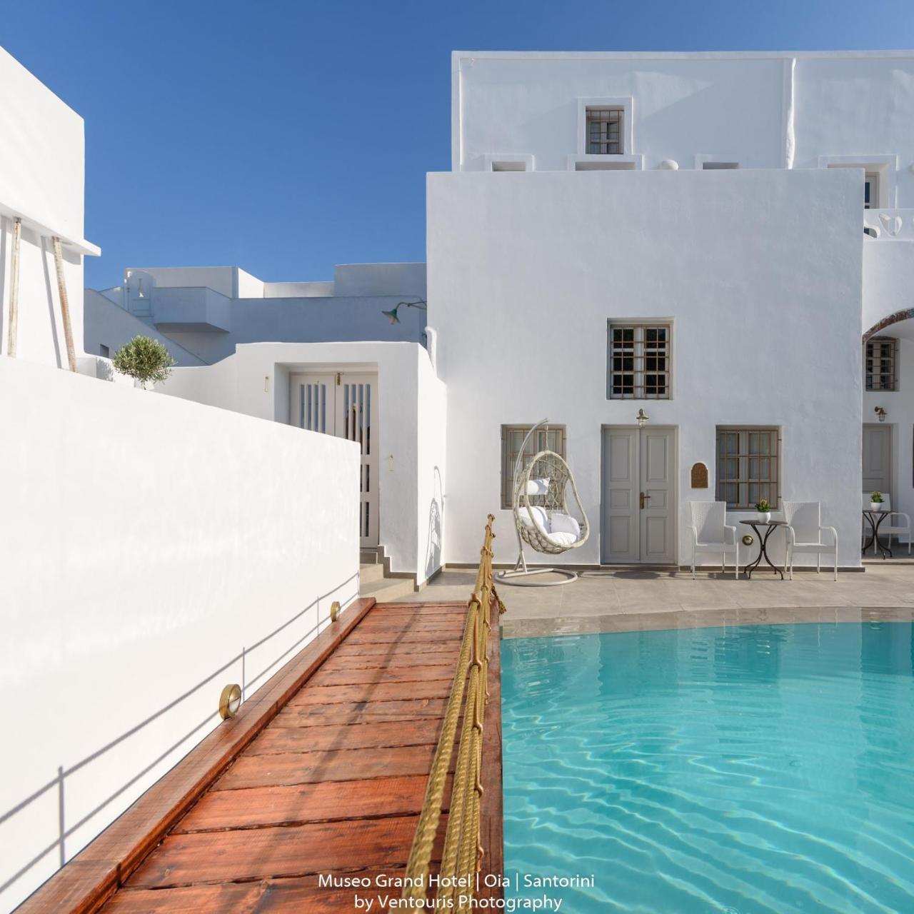 Museo Grand Hotel Oia  Exterior photo