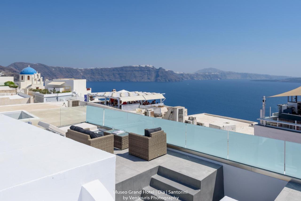 Museo Grand Hotel Oia  Exterior photo
