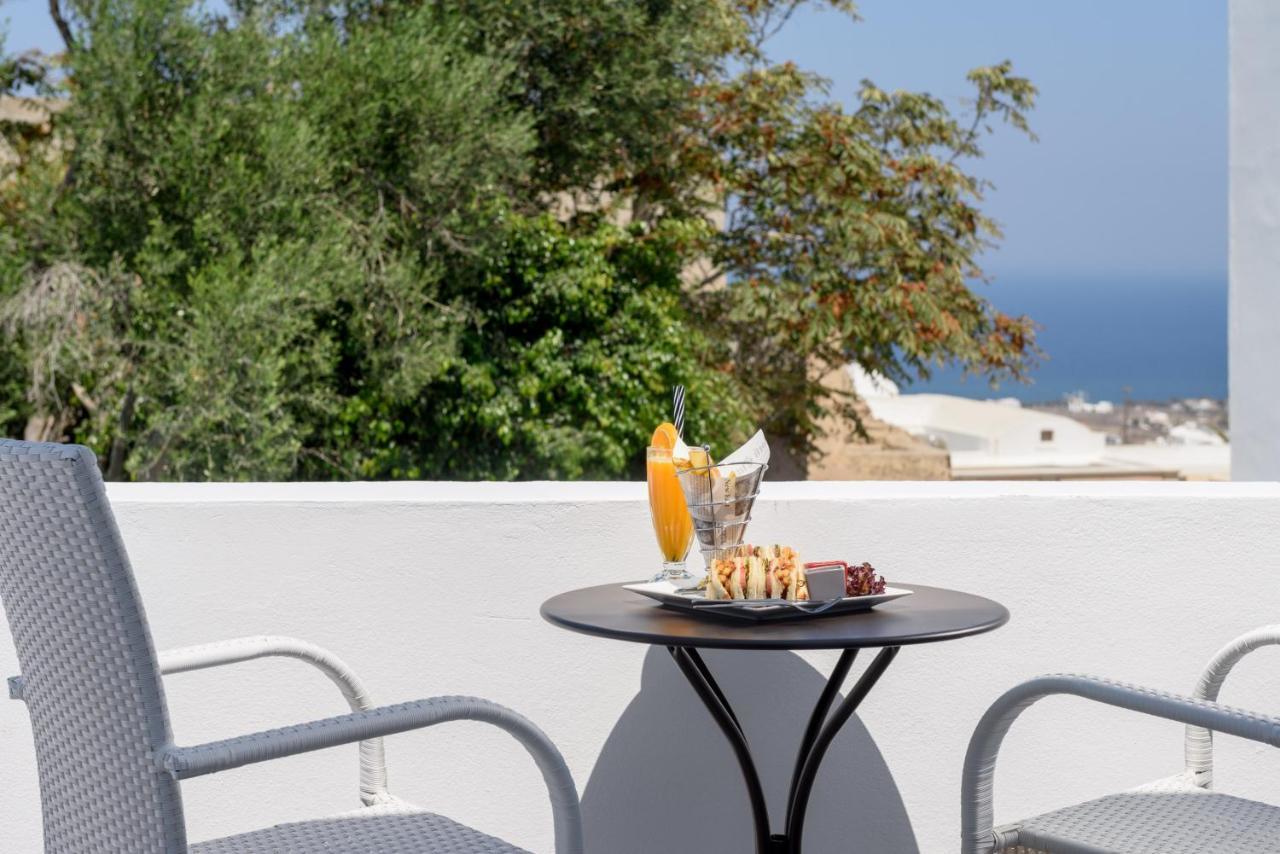 Museo Grand Hotel Oia  Exterior photo