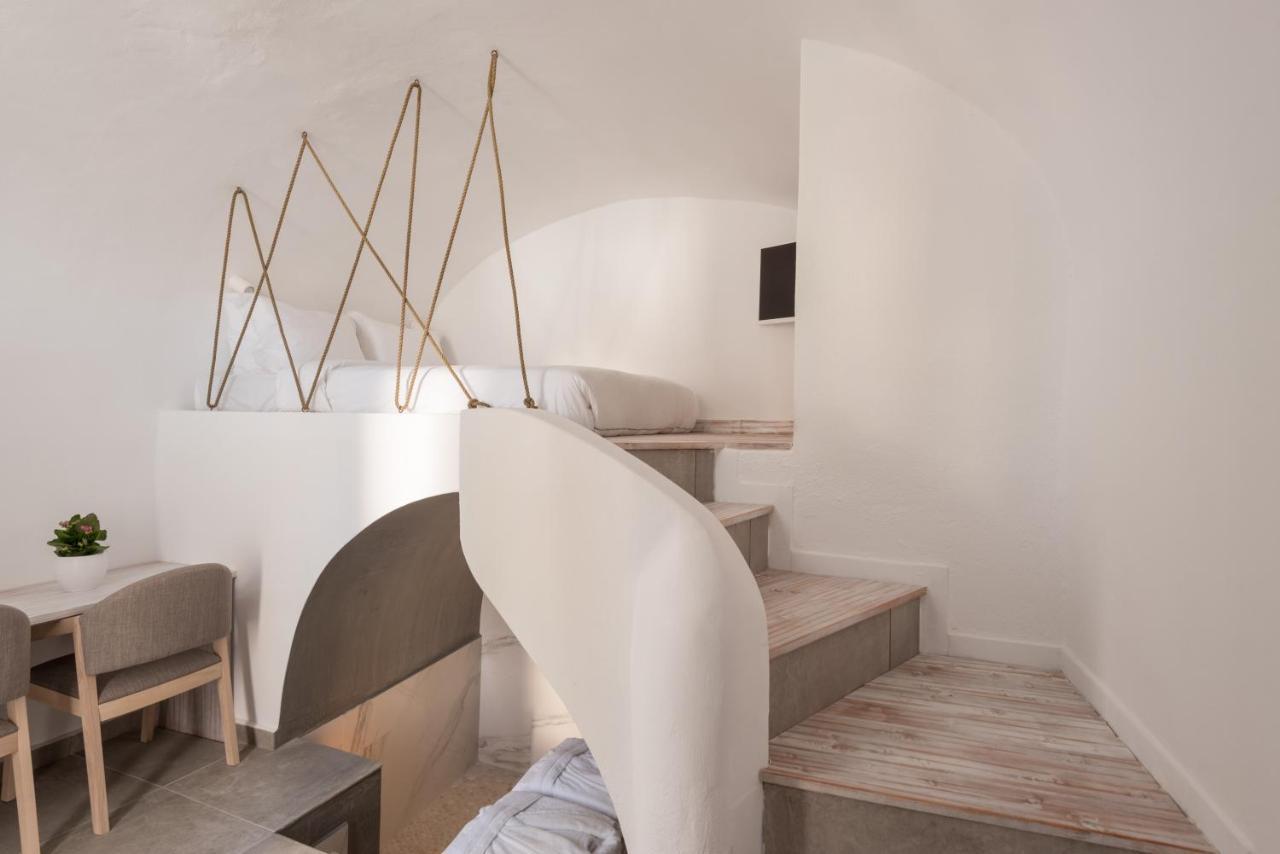 Museo Grand Hotel Oia  Exterior photo