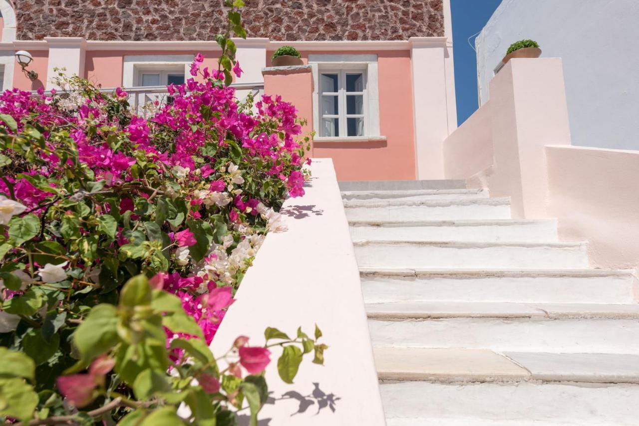 Museo Grand Hotel Oia  Exterior photo
