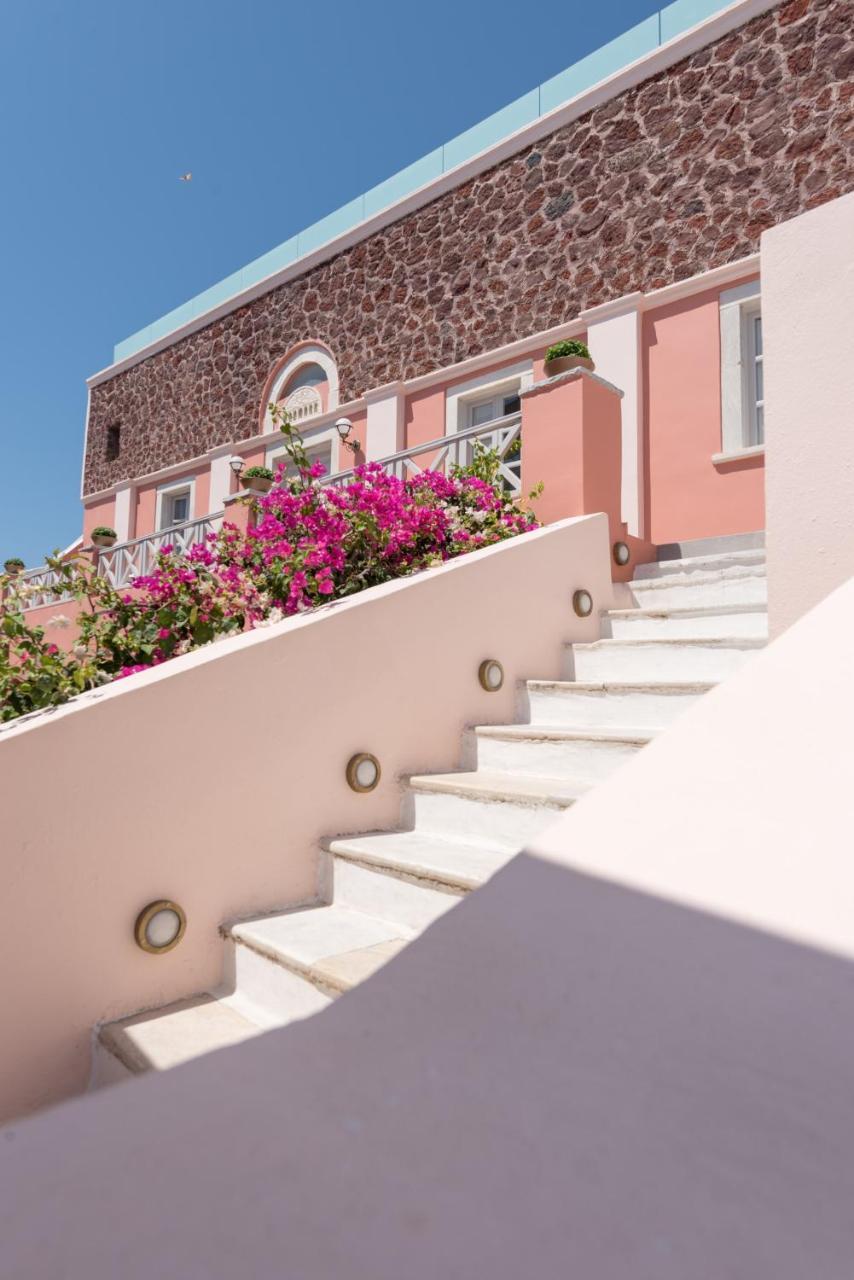 Museo Grand Hotel Oia  Exterior photo